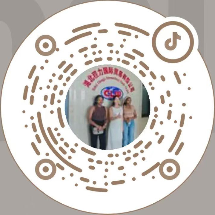 扫一扫，关注手机版